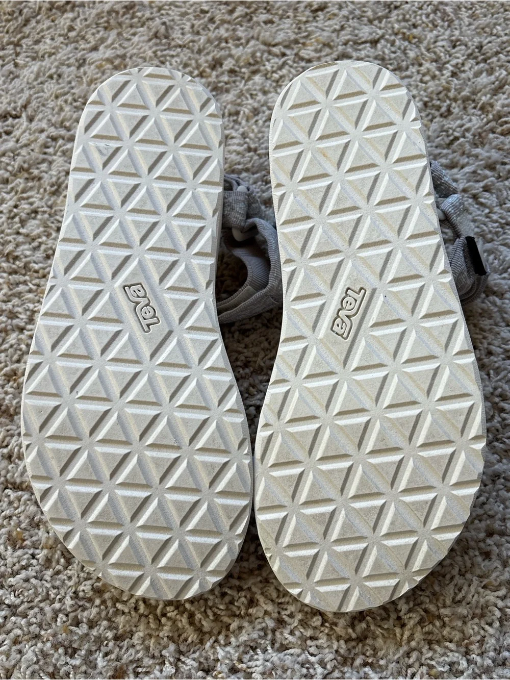 Teva White Platform Universal Sport Sandals White/Gray/Seafoam Leopard Print